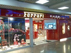 stores at rome airport.